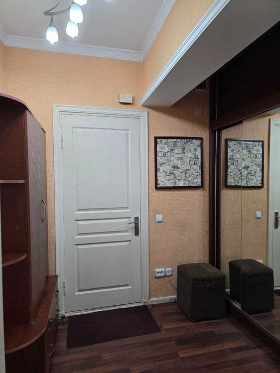 Продается квартира 4/4/4 -77 серия. Кирпич. — 1