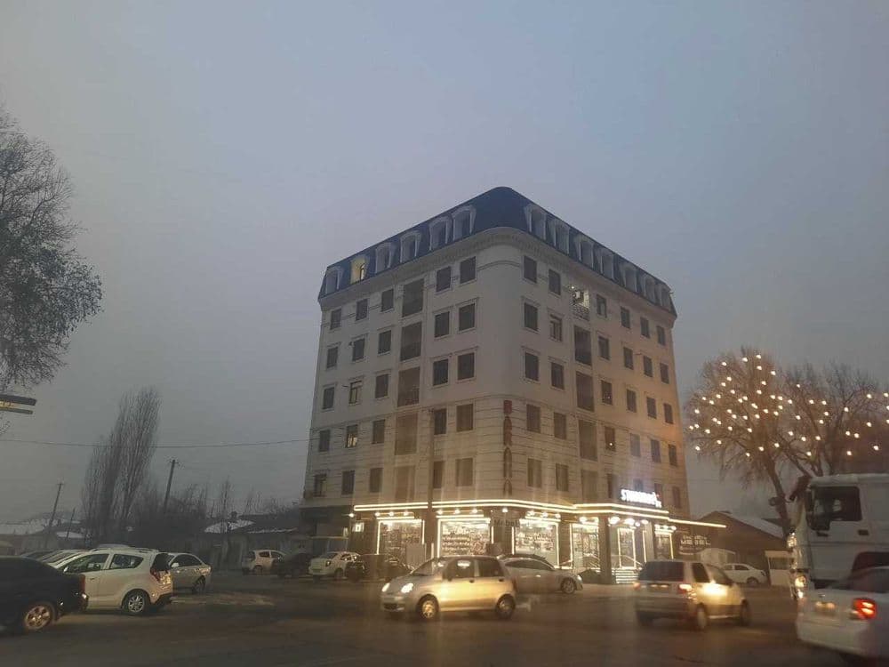 Ko`p qavatli uydagi xonadon — 1