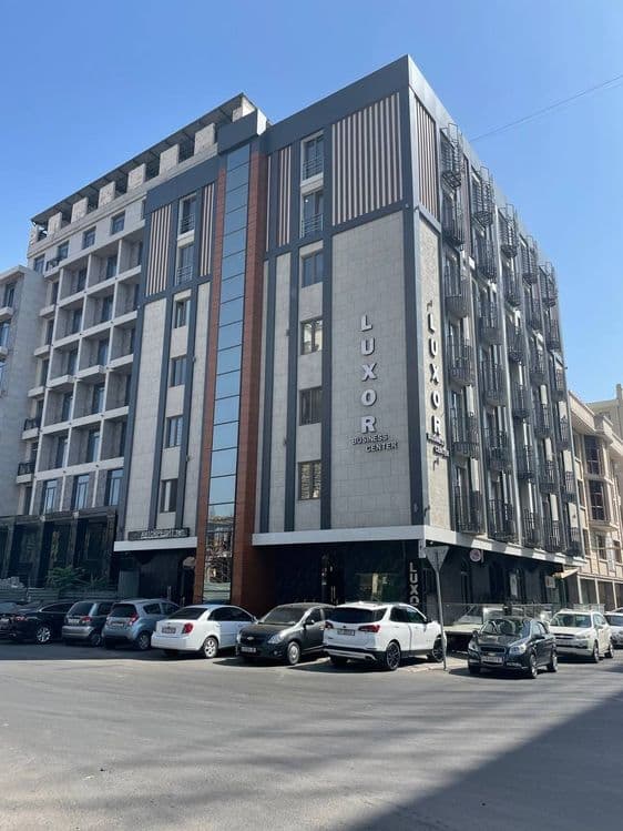 Продажа бизнес центр на Яккасарайе Ор Корзинка Аэропорт!! — 1