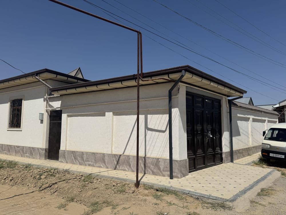 Yangi uchaska sotiladi pishkan gishdan qurilgan — 1