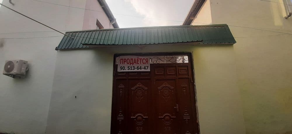Eski Med.Institut yonida tayyor hovlicha sotiladi — 1