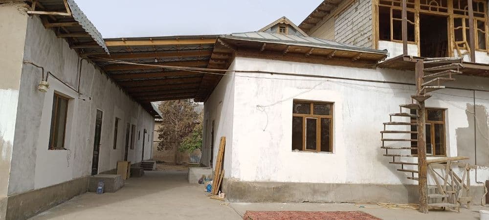 Ёшлик махалла ховли 7 хона, 9 сотох — 1