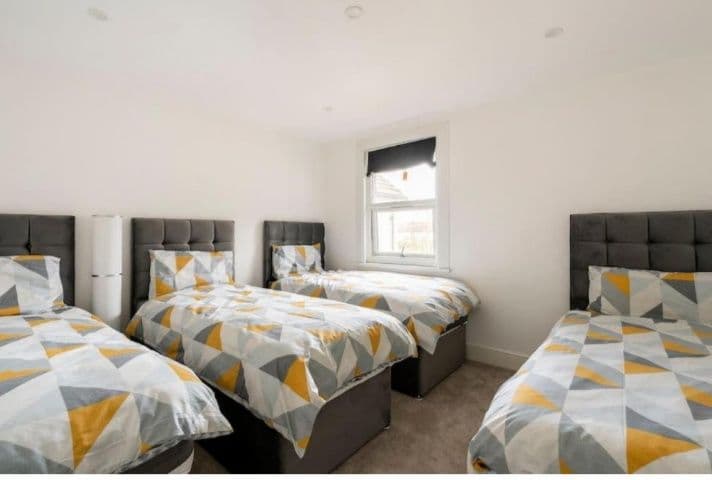 Hotel Hostel Otel Mehmonhona Хотел Хостел Отел 24900 сум 55000 сумгача — 1