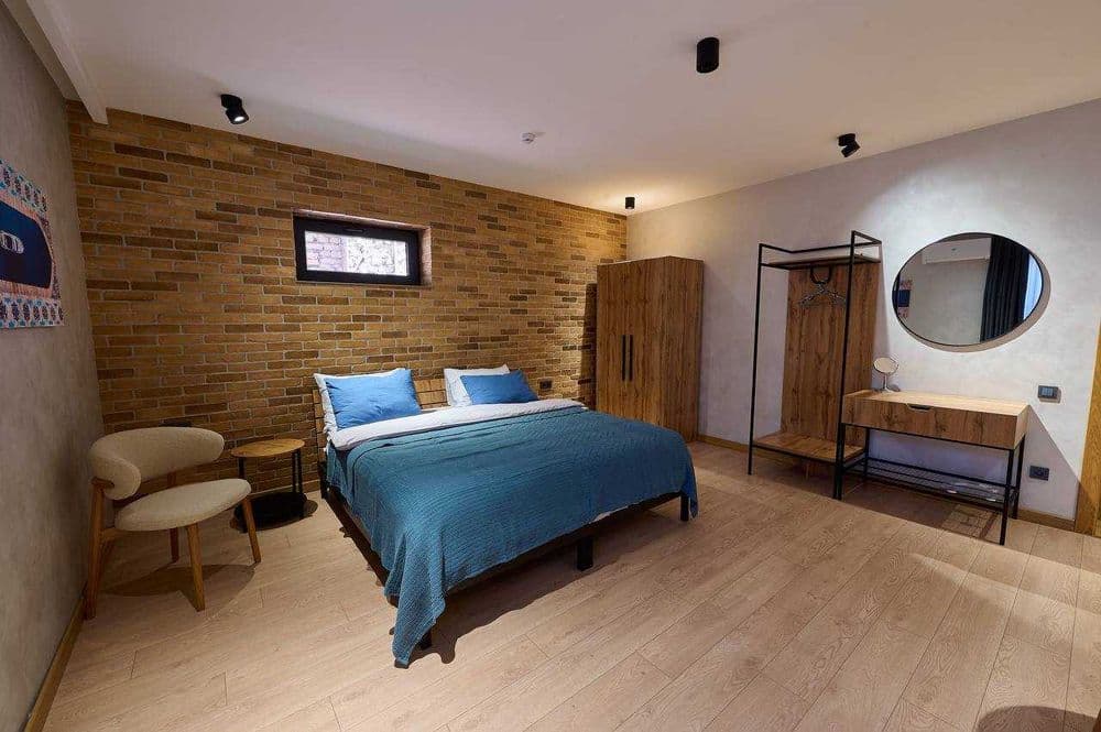 Hotel bez zaks/ Mehmonxona/Gasnitsan/ oilaviy — 1