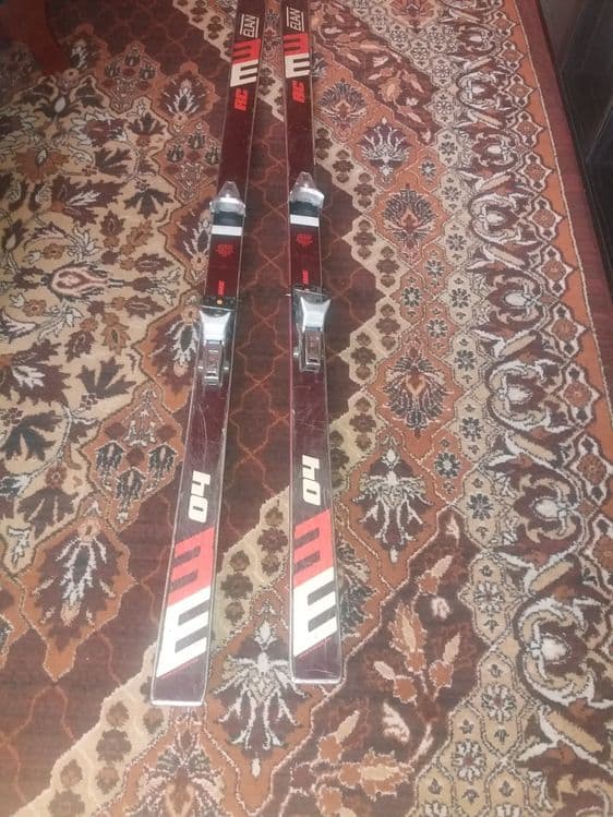 Лыжи Elan Югославия крепление Salomon 444.. — 1
