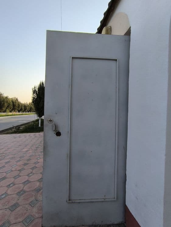 Коттеж уй дарвозаси сотилади келишамиз — 1
