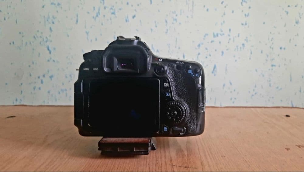 Canon 70 d
To'yga tayyor xolda
Qo'shib beriladi shtativ prj — 1