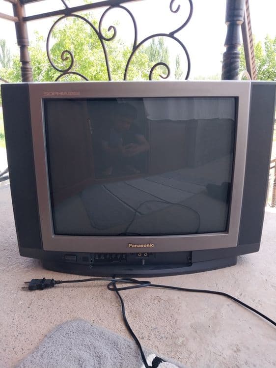 Televizor panasonik — 1