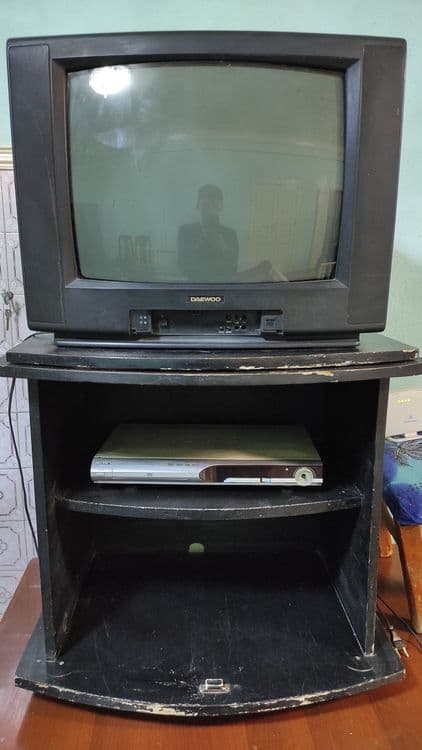 Televizor Daewoo kompleti bilan arzon narxda sotiladi — 1