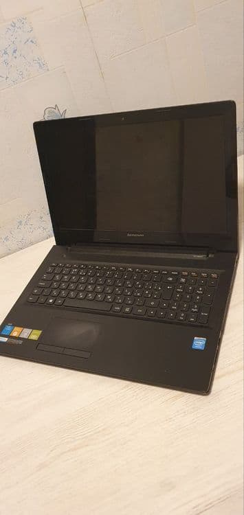 Lenova notebook . — 1
