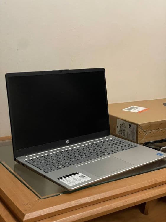 Noutbuk Hp Laptop — 1