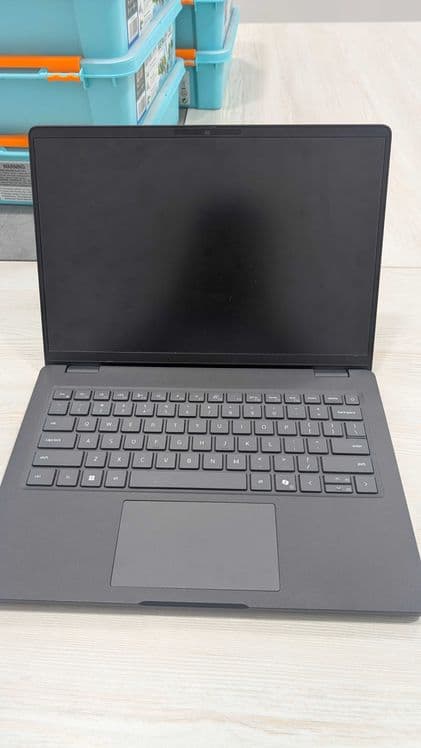 Dell Pro 14 2025 — 1