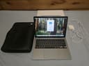 Macbook air 2020 i3 идеал холатда 132 цикл