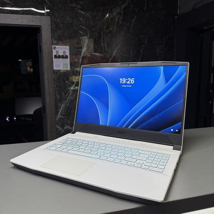Msi sword gaming i7 noutbuk notebook srochna sotiladi pul zarur — 1
