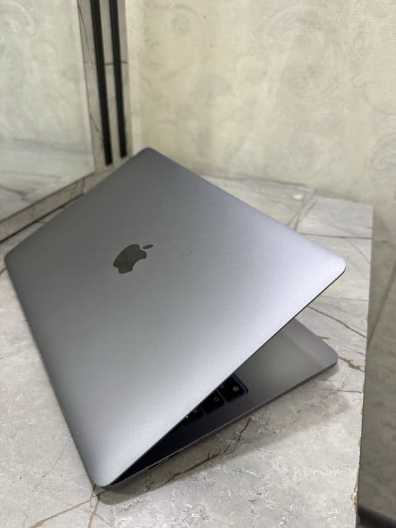 MacBook M1 Pro! Ideal! SROCHNA CHEGRMA!!! — 1