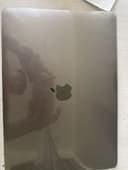 Macbook pro m2 13 dyum