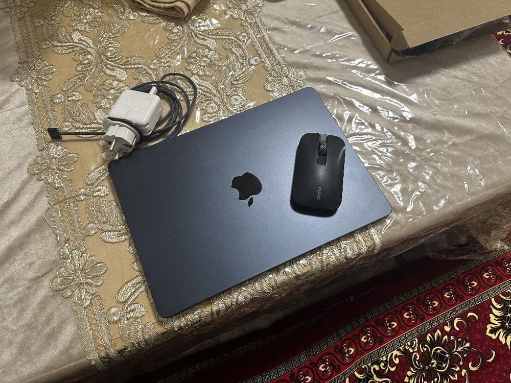Macbook Air M2 2022 — 1