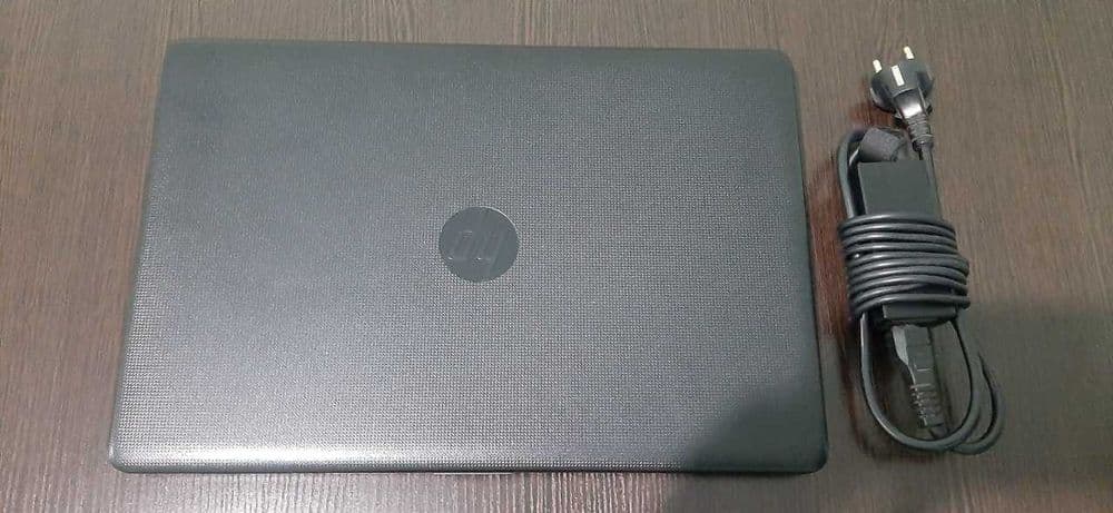 HP noutbuk atigi 1yil ishlatilgan. — 1