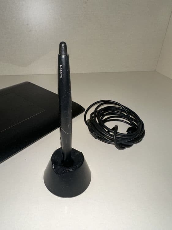Wacom Intuos4 PTK-440 Professional Grafik Planshet (Artist Tablet) — 1