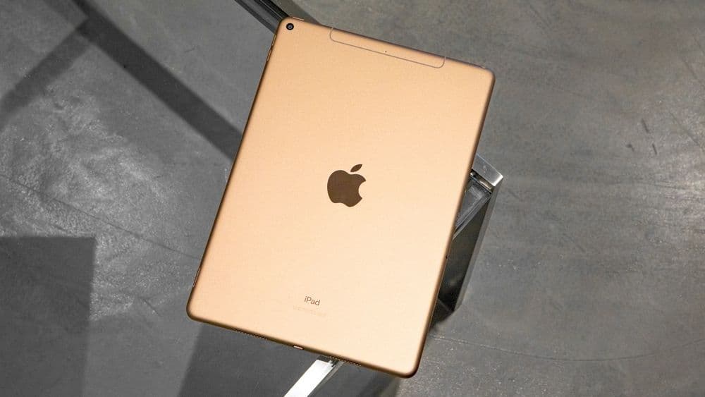 Ipad sotiladi narxini kelishamiz obmen xam bor — 1