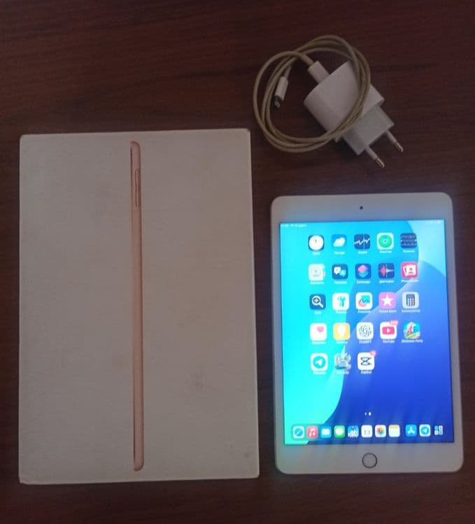 ipad 5 mini 64 gb wifi — 1