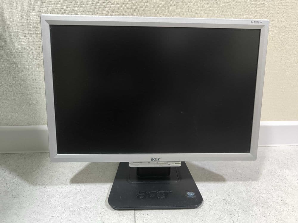 Монитор Acer AL1916W — 1