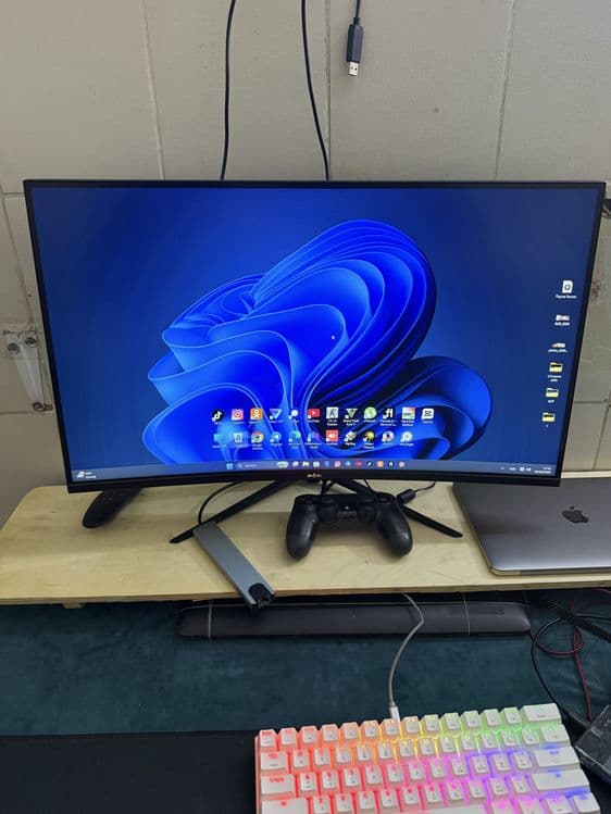 Monitor 27 Curved 200hz gaming — 1