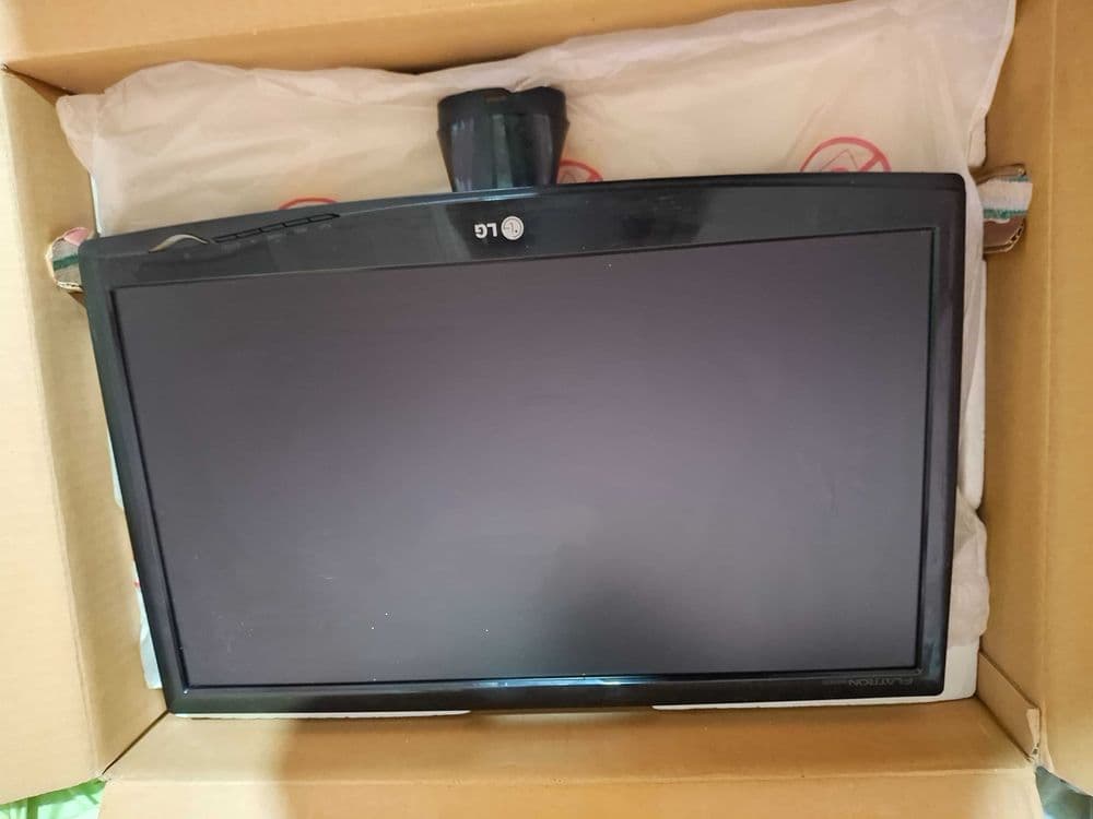 Монитор lg 22 дюйм — 1