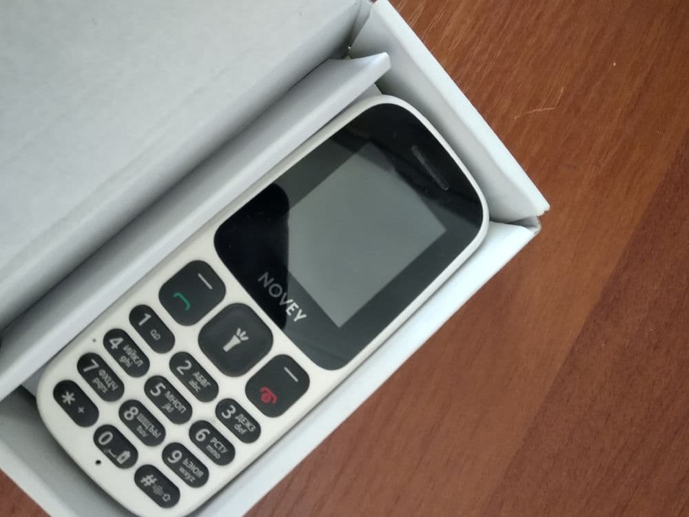 Продам кнопочный телефон Novey 107 — 1