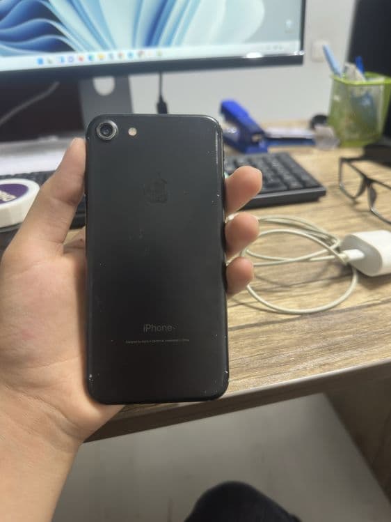 Iphone 7 32GB sotiladi — 1