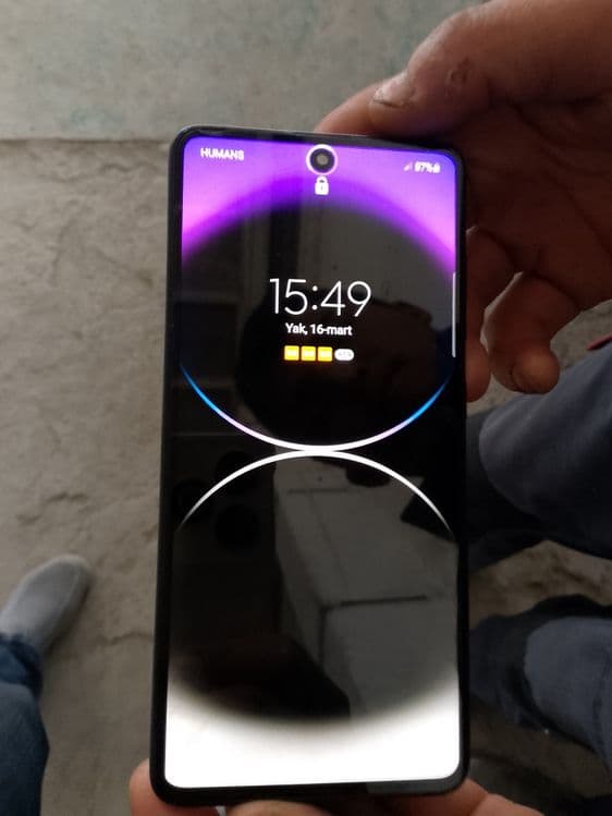 Samsung Galaxy a51 — 1