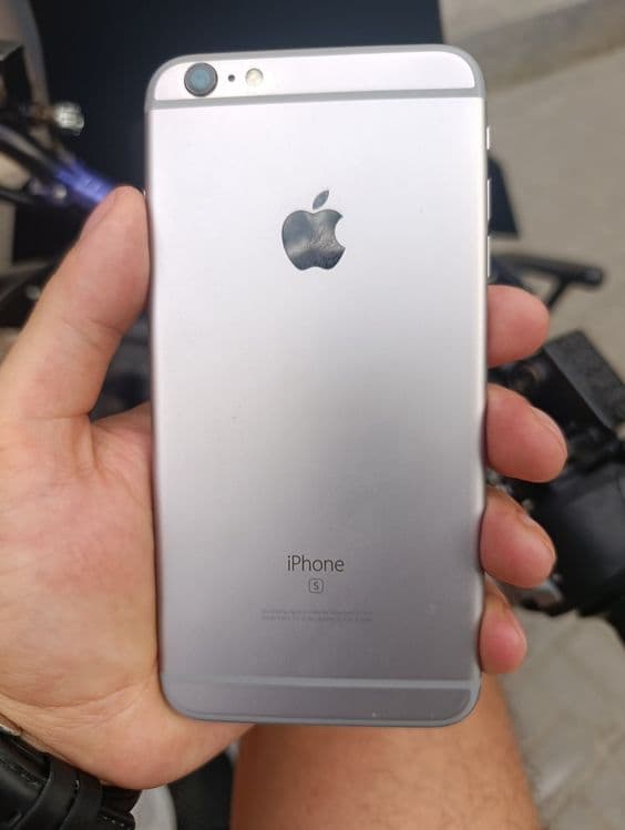 Продаю айфон 6S plus 128gb — 1