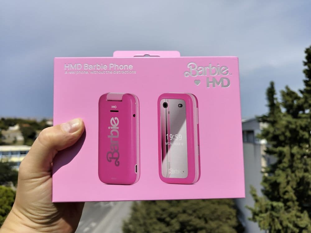 Новый HMD Barbie Phone • Телефон • — 1