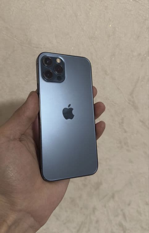 Iphone 12 pro 128 — 1