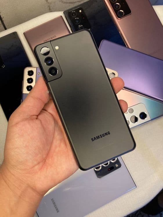 Samsung Galaxy s 21 plus — 1