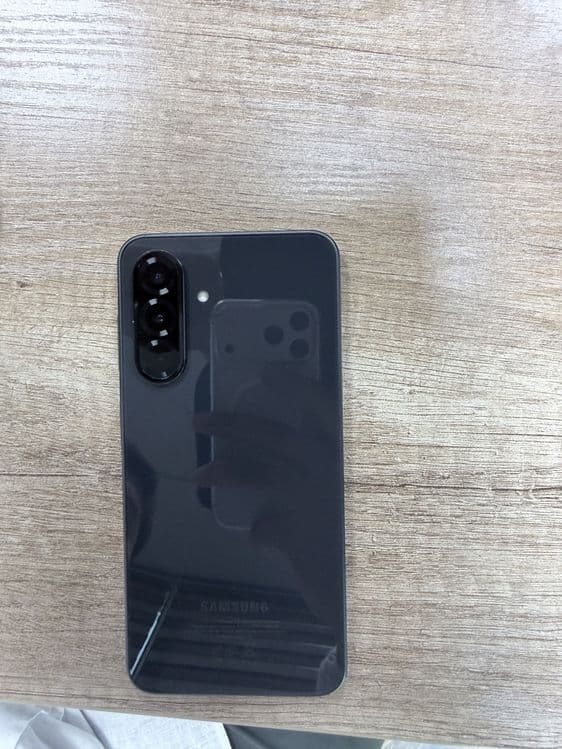Samsung A36 5G 8/128 GB — 1