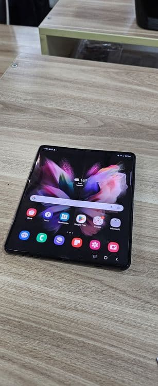 Samsung Z Folder 3 12/256 qora — 1