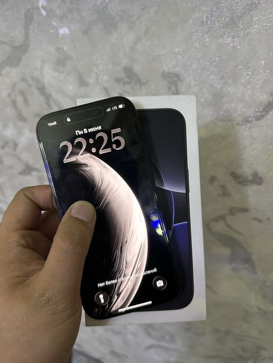 Iphone 16 pro 128GB — 1