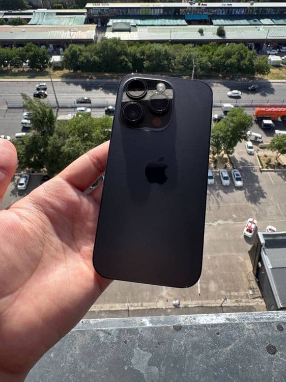 Iphone 14 Pro e-sim — 1