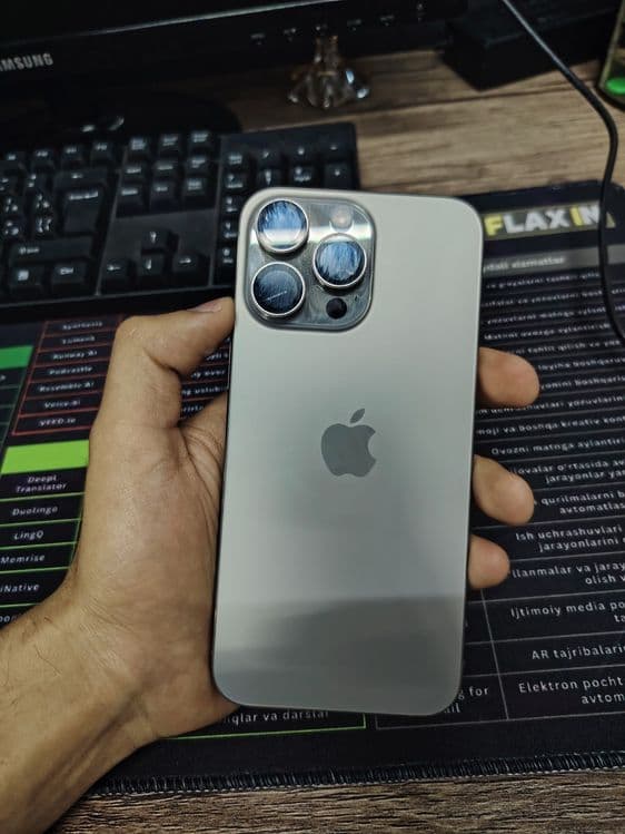 Iphone 15 pro max 256 — 1