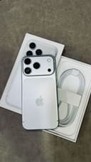 IPhone 17 pro max cha/a