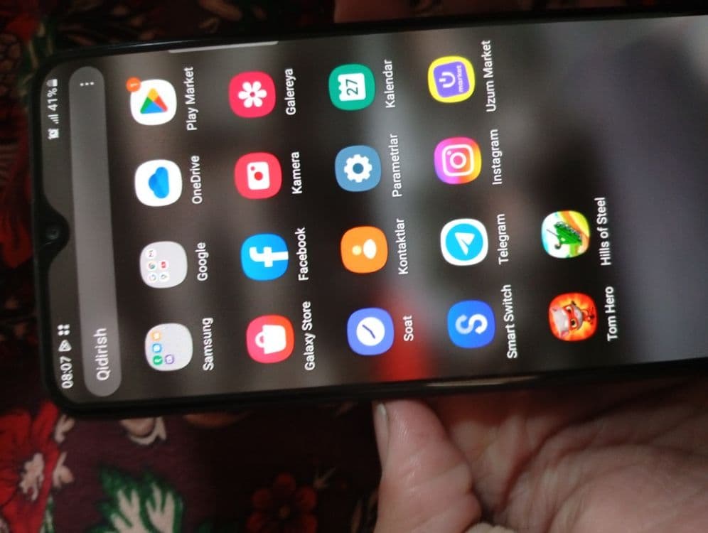 Samsung. A20 yili2020 sroshniy — 1