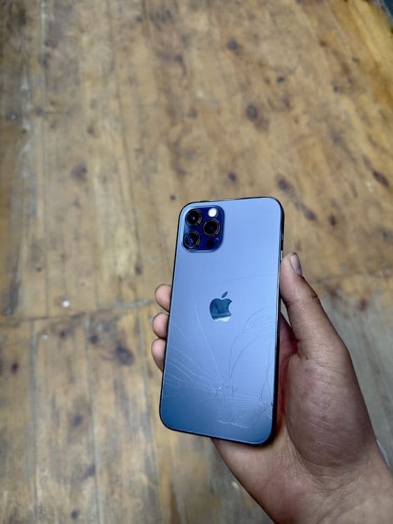 Iphone 12 Pro Tiniq — 1