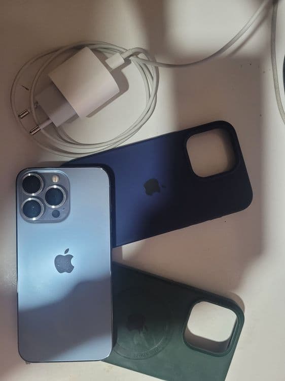 Ayfon 13 pro max — 1