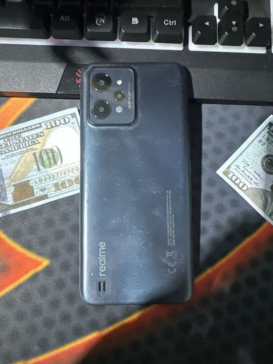 Tilifon realmi c31 — 1