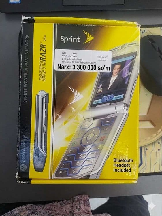 Motorola Razr V3 Perfectum — 1