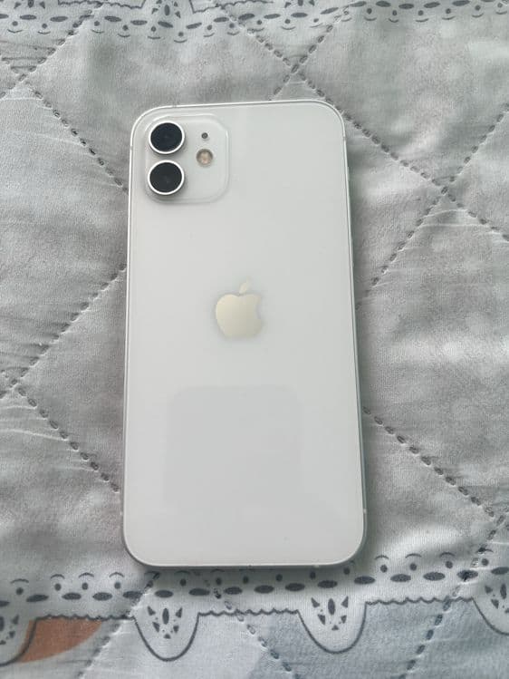 iPhone 12 sotiladi naxtga obmen yuq — 1