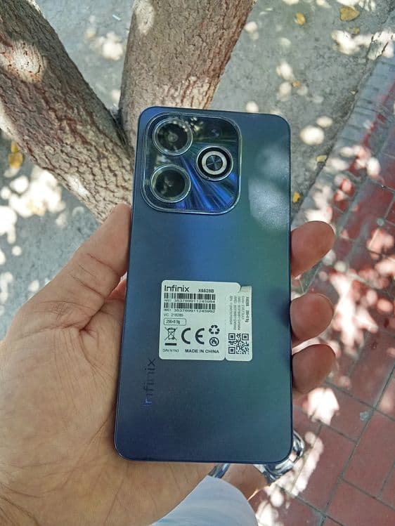 Infinikis Not 40 sotaman 8/256gb idyal yangde srochna — 1