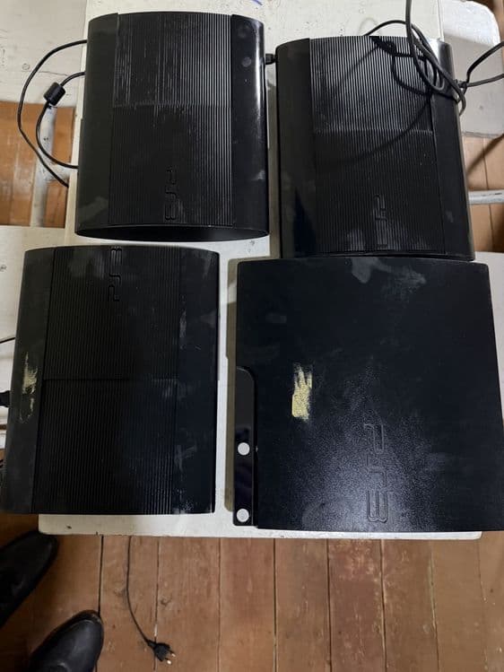 Playstation 3 sotiladi — 1