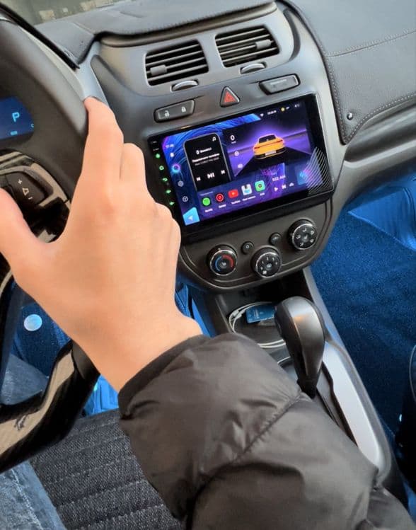 Магнитола для Chevrolet Cobalt до 2024г с рамкой — 1